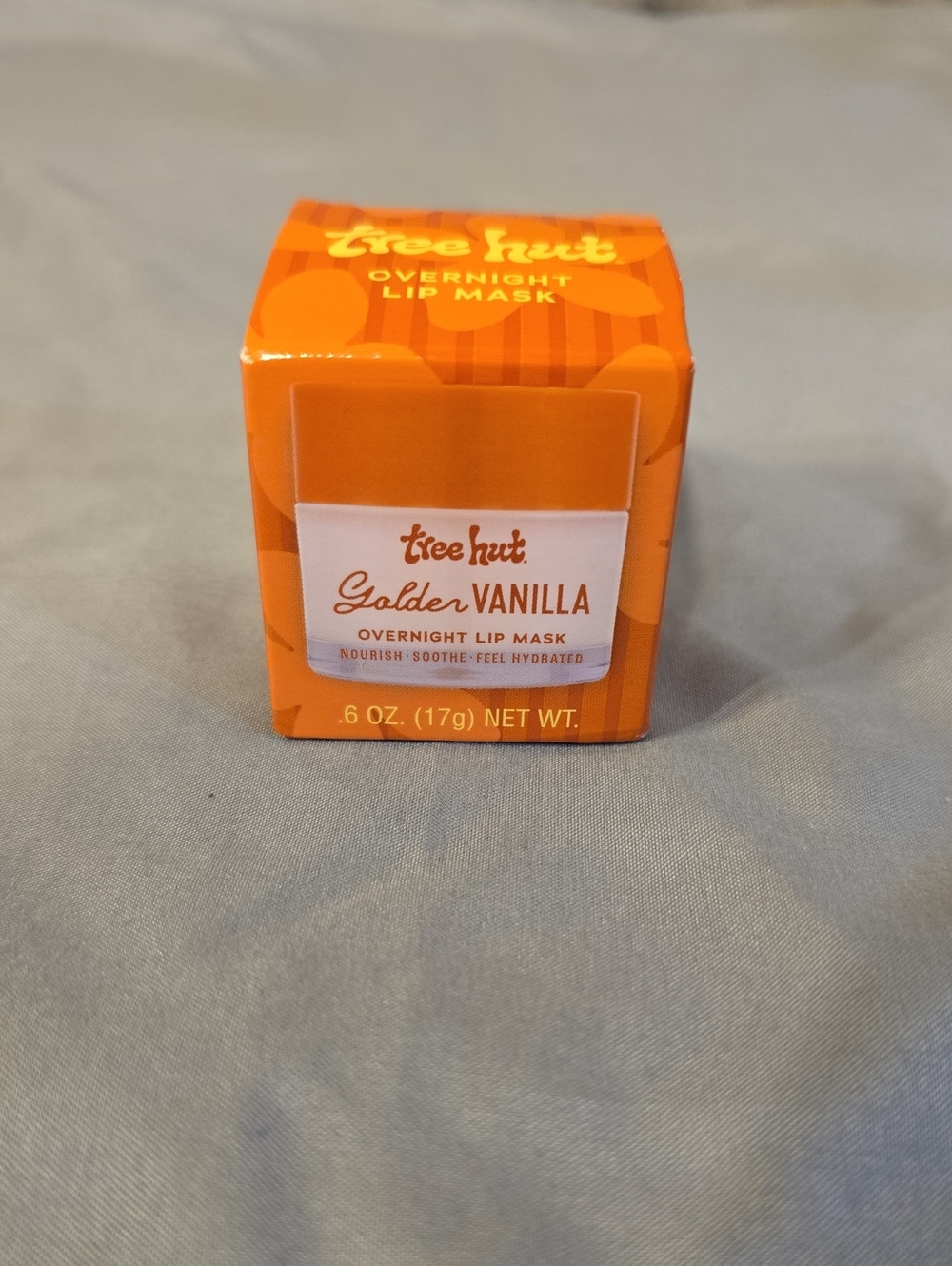 Tree Hut Golden Vanilla Overnight Lip Mask — Orange